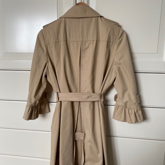 Bebe trench jacket - very light weight - Picture 6 of 11